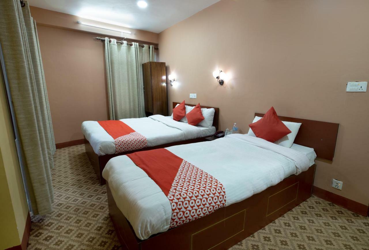 Oyo 281 Twins Kitchen Hotel Dhulikhel Ngoại thất bức ảnh